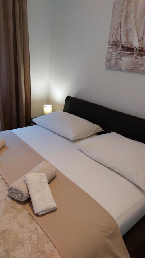 טרוגיר Apartment Kristina מראה חיצוני תמונה