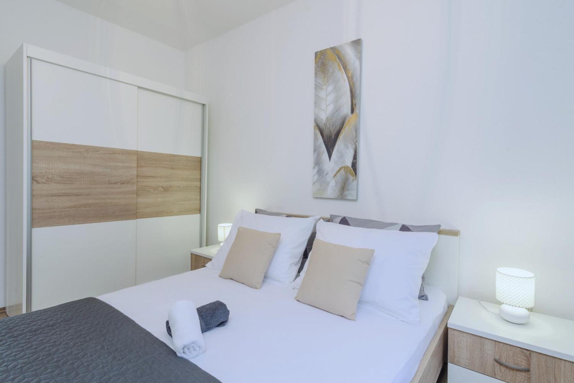 טרוגיר Apartment Kristina מראה חיצוני תמונה