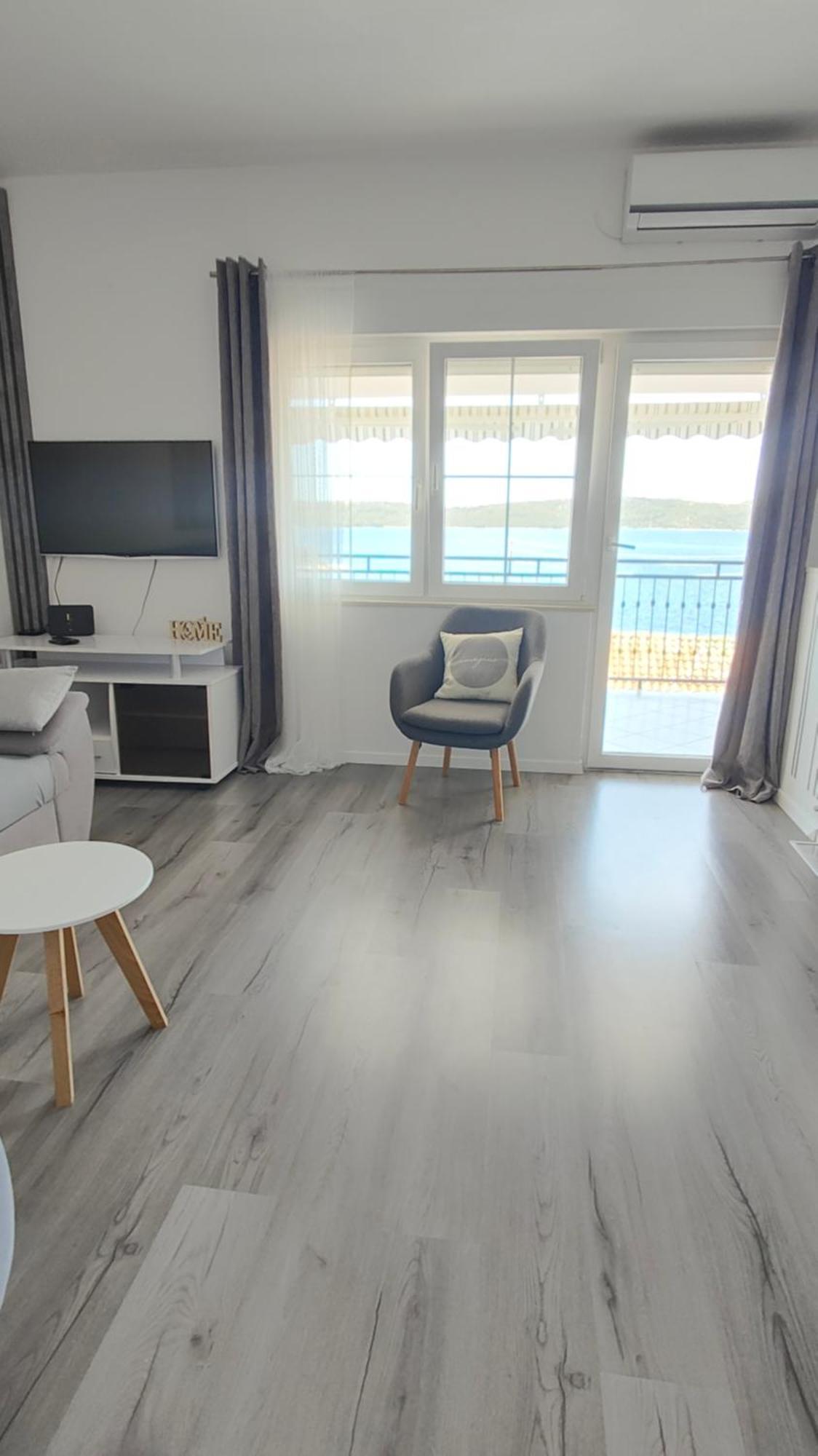 טרוגיר Apartment Kristina מראה חיצוני תמונה